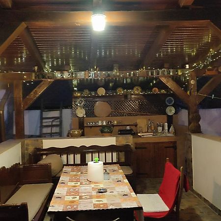 Courtyard Studio Oradea Exterior foto