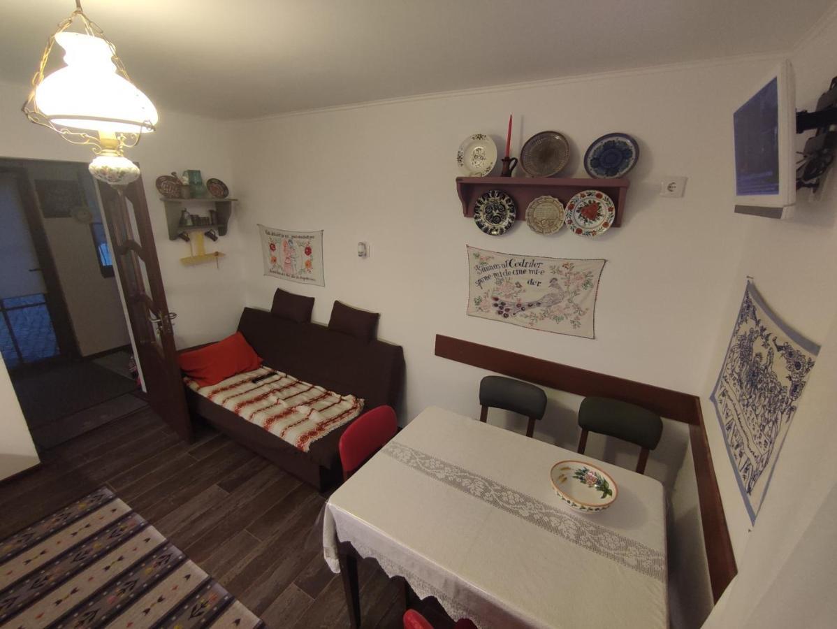 Courtyard Studio Oradea Exterior foto