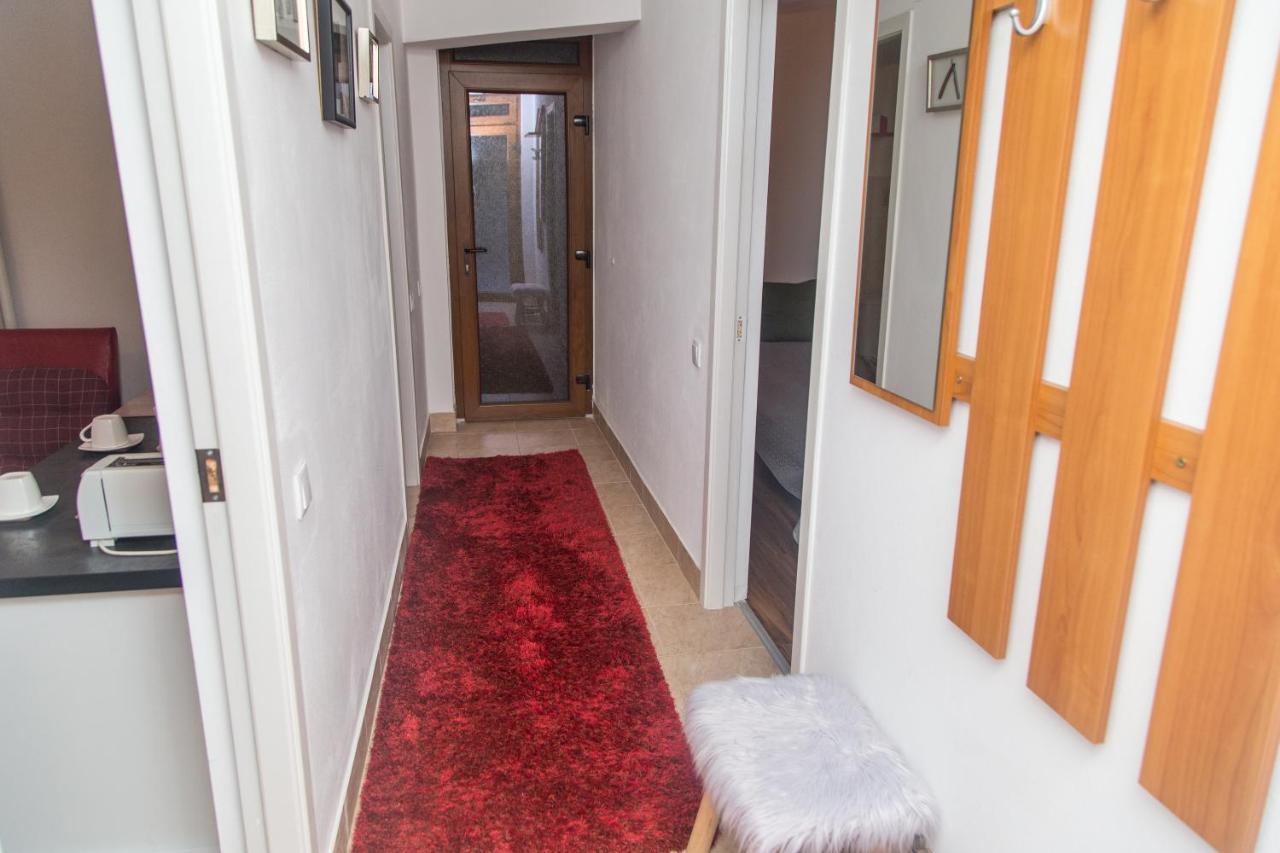 Courtyard Studio Oradea Exterior foto