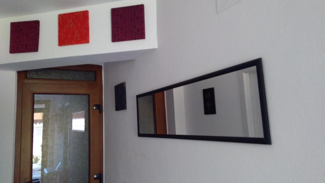 Courtyard Studio Oradea Exterior foto